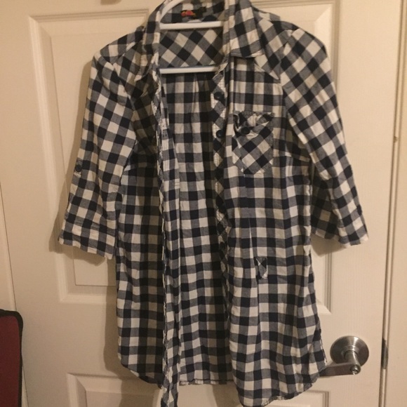 Flannel - Picture 1 of 2